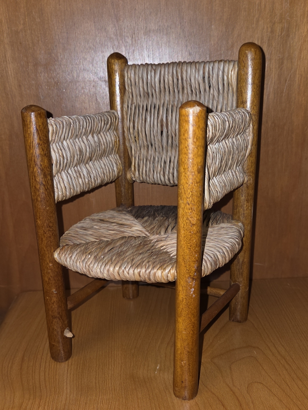 Cute Wood Ladder Back Doll Chair Vintage Woven Seat Classic Look